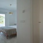 Golden House Santo Isidoro