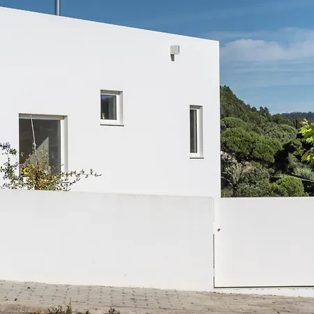 Golden House Nyaraló