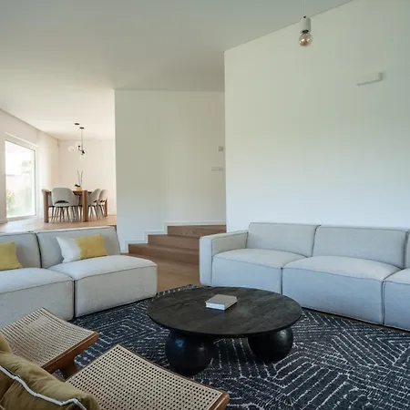 Golden House Σπίτι διακοπών *